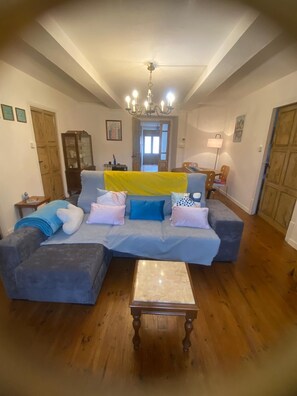 Luokittelematon kuva, 2 kautta 23, painike