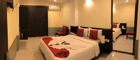 Chambre quadruple familiale