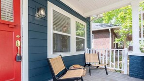 Terrace/patio - The Traveler 902-Mountain Retreat-Sleeps 6 (Nashville)