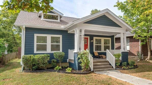 Exterior - The Traveler 902-Mountain Retreat-Sleeps 6 (Nashville)