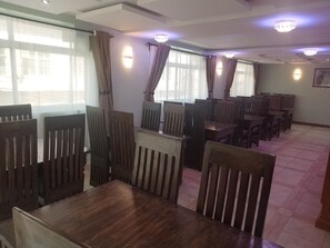 Unclassified image, 4 of 9, button