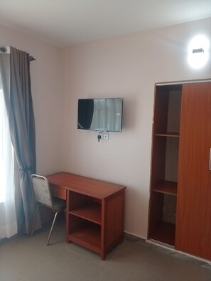 Interior - Atlas Hotel (Arusha)