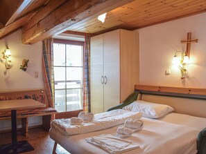1 Schlafzimmer, Reisekinderbett, kostenloses WLAN