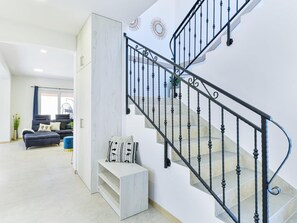 Villa | Interior - Privlaka Modern Villa for 8 (Privlaka)