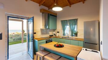 Villa | 1 bedroom, Internet