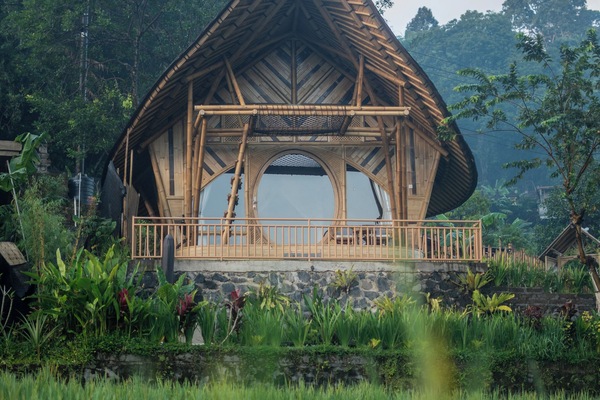 Exclusive Villa, 1 Katil Raja (King), Balcony, Garden View | Wi-fi percuma, cadar katil