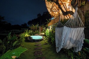 Exclusive Villa, 1 King Bed, Balcony, Garden View | Private pool