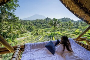 Villa exclusiva, 1 cama de matrimonio grande, balcón, vistas al jardín | Wifi gratis y ropa de cama