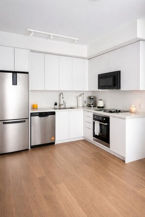 Condo, 1 Queen Bed, Non Smoking, Balcony