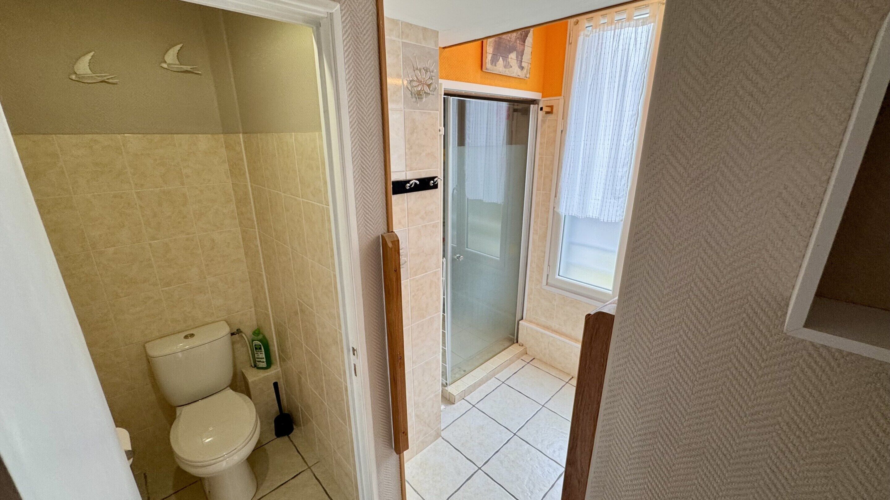 Apartemen | Kamar mandi | Pengering rambut