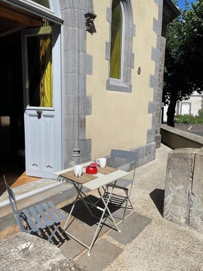 Apartment | Balcony - La Chapelle - Le Mont Dore 2 Pers (Mont-Dore)