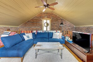 公寓 (0 Bedroom) | 住宿正面