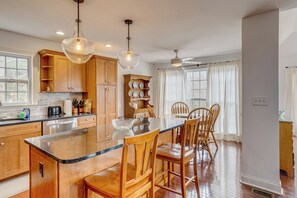 Interior - Canoe, Swim & Hike: Lakefront Brandenburg Home! (Brandenburg)