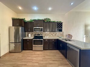 Apartment | 3 bedrooms - Serena Stay Spacious 3BR Apartment (Puerto Peñasco)