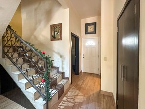 Apartment | 3 bilik tidur 