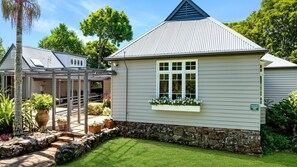 Exterior - Shanti for 6 at Berry (Bellawongarah)