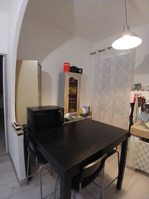 Dining - Lovely apartment in village house, pedestrian street, right in the center of town. (Auriol)