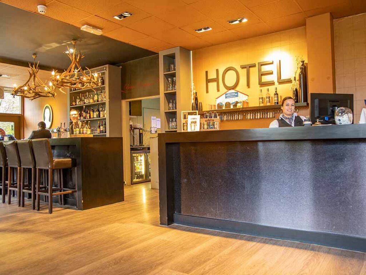 Bar (in der Unterkunft)