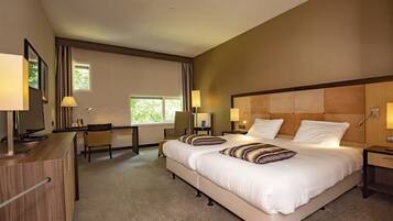 1 slaapkamer, een strijkplank/strijkijzer, gratis wifi, beddengoed