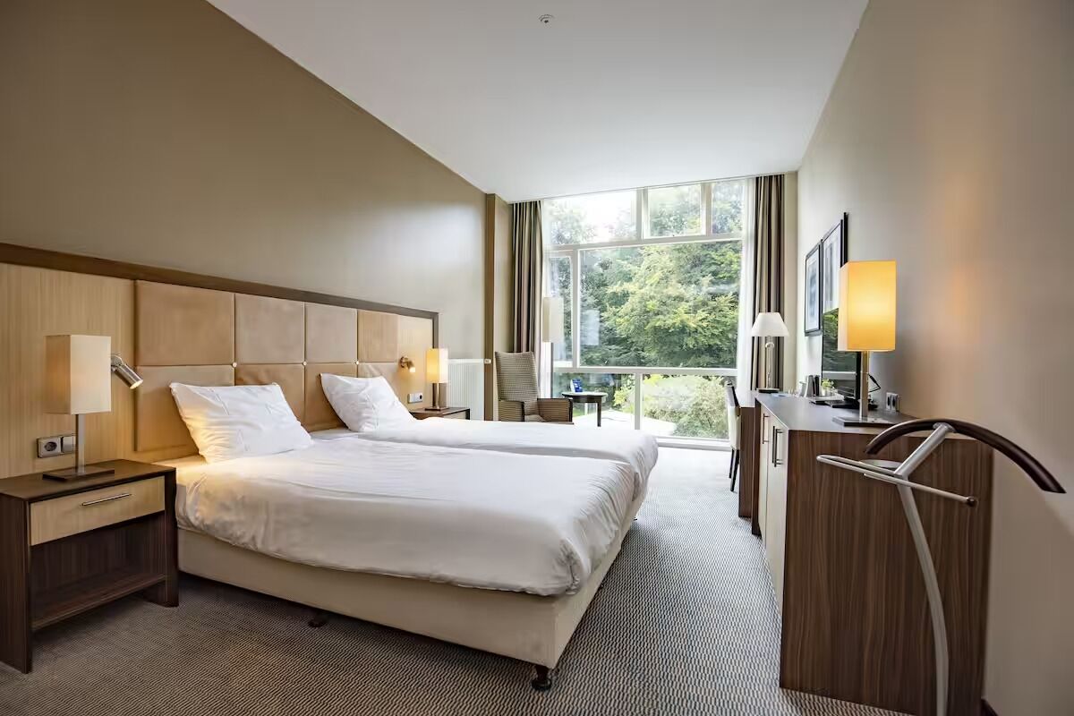 1 slaapkamer, een strijkplank/strijkijzer, gratis wifi, beddengoed