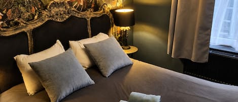 Apartment | 1 bedroom, bed sheets