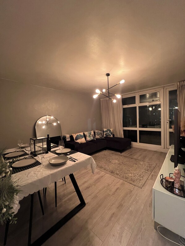 Nicht klassifiziertes Bild, 1 von 19, Schaltfläche