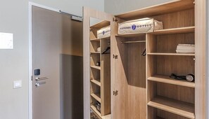 Interior - Welcoming Room with Convenient Location Near Leeuwarden Train Station (Leeuwarden)