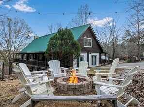 Unclassified image, 5 of 62, button