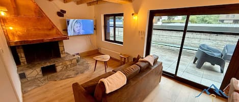Chalet | Living area