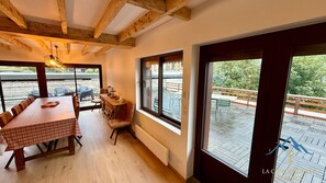 Chalet | Dining - Chalet With Expansive Panorama Terrace (Mont-Dore)