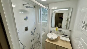 Apartment | Bathroom - Le Capucin 79 - Le Mont Dore (Mont-Dore)