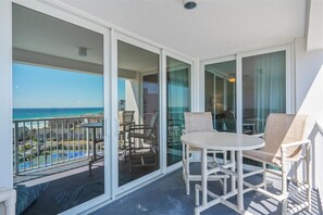 Condo, 2 Bedrooms | Outdoor dining - Shoreline Towers 3102 2 Bedroom Condo (Destin)