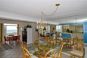Apartment, 3 Schlafzimmer | Speisen