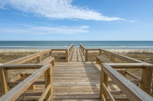 House, Multiple Bedrooms | Beach