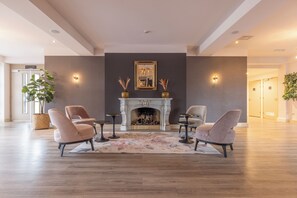 Unclassified image, 4 of 28, button - Enjoy Scenic Cycling Trails & Tennis, Plus Indoor Pool Access and Free Parking (Exloo)