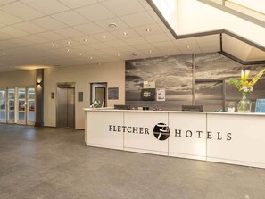 Lobby - Sun-Kissed Escape | Sea Breeze Retreat w/ Vibrant Beach Activities, Golf Nearby (Callantsoog)