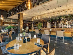 星評価なしの画像、4 / 18、ボタン