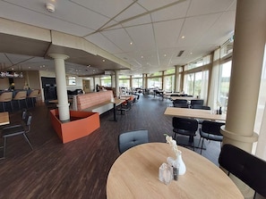 Imagem sem classificação, 4 de 16, botão