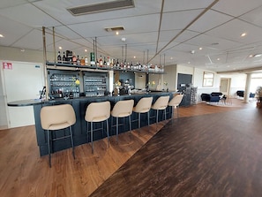 Imagem sem classificação, 2 de 16, botão