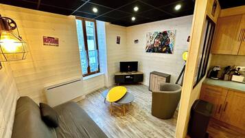 Apartment | Living room