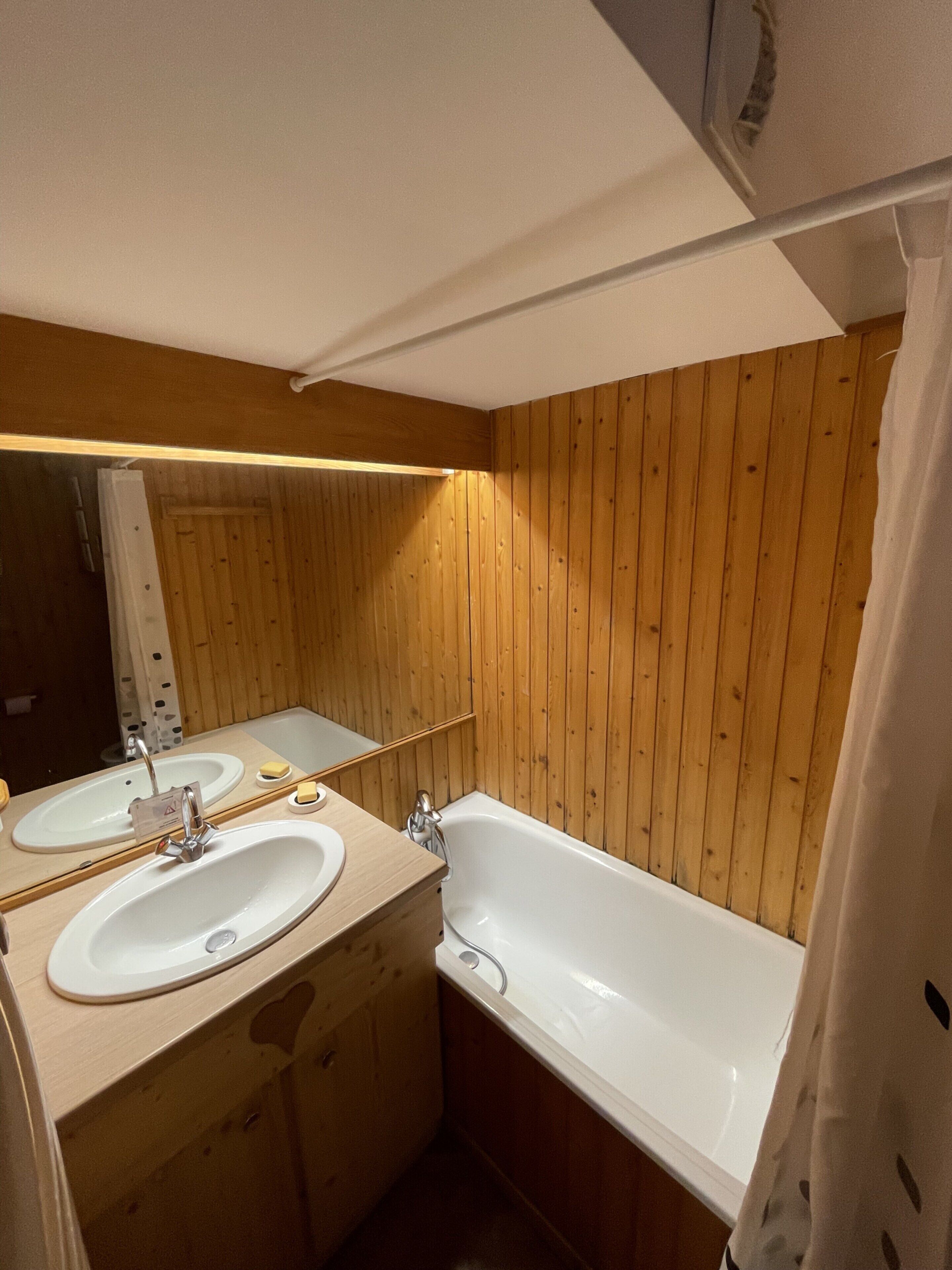 Appartement | Badkamer