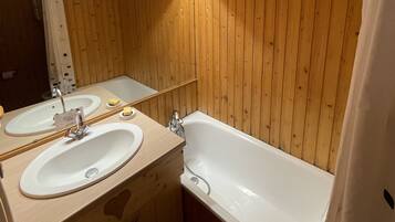 Appartement | Badkamer