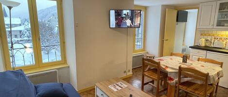 Apartment | Living room