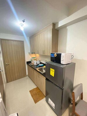 Unclassified image, 5 of 10, button - Staycation Marcos Residence (Taguig)