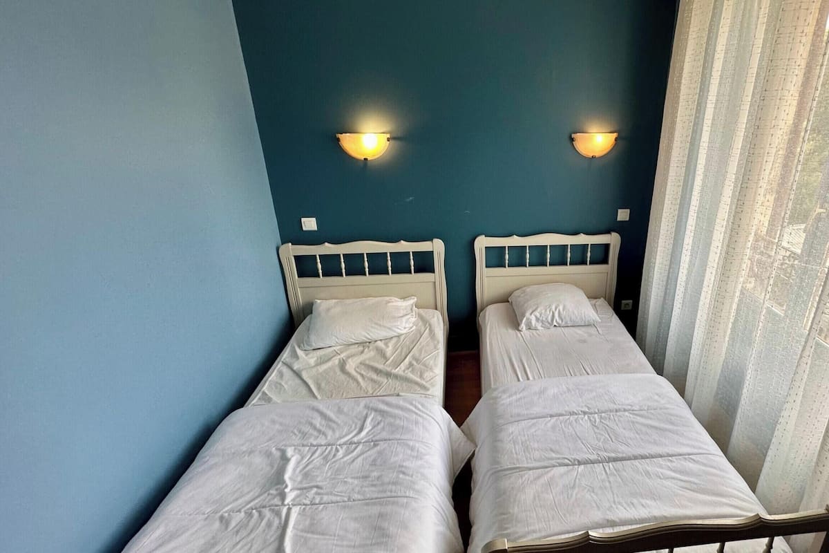 Nhà | 4 phòng ngủ