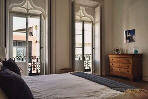 4 habitaciones, internet y ropa de cama 