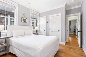 2 chambres, fer et planche à repasser, lit parapluie, Wi-Fi gratuit