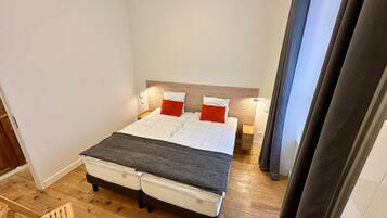 Apartment | 1 bedroom, iron/ironing board