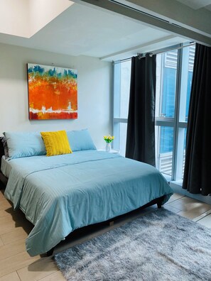 1 bedroom, iron/ironing board, WiFi, bed sheets - Cozy Corner Retreat – Your Home Away from Home (Taguig)