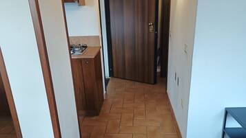 Apartment, Stadtblick | Wohnbereich